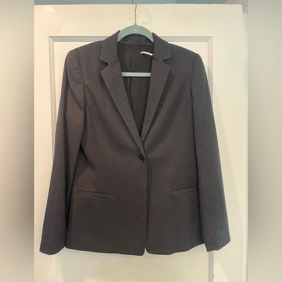 T-Tahari Gray Women's Single Button Blazer Size Large (size tag missing) - Picture 1 of 8